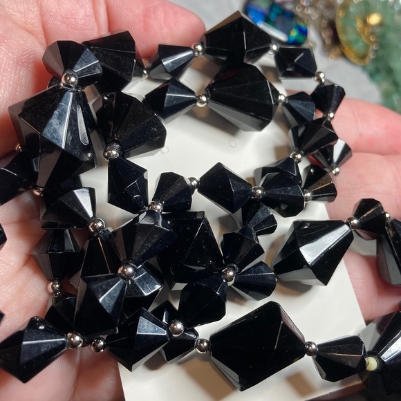 Trifari vintage black faceted necklace - Picture 4 of 7